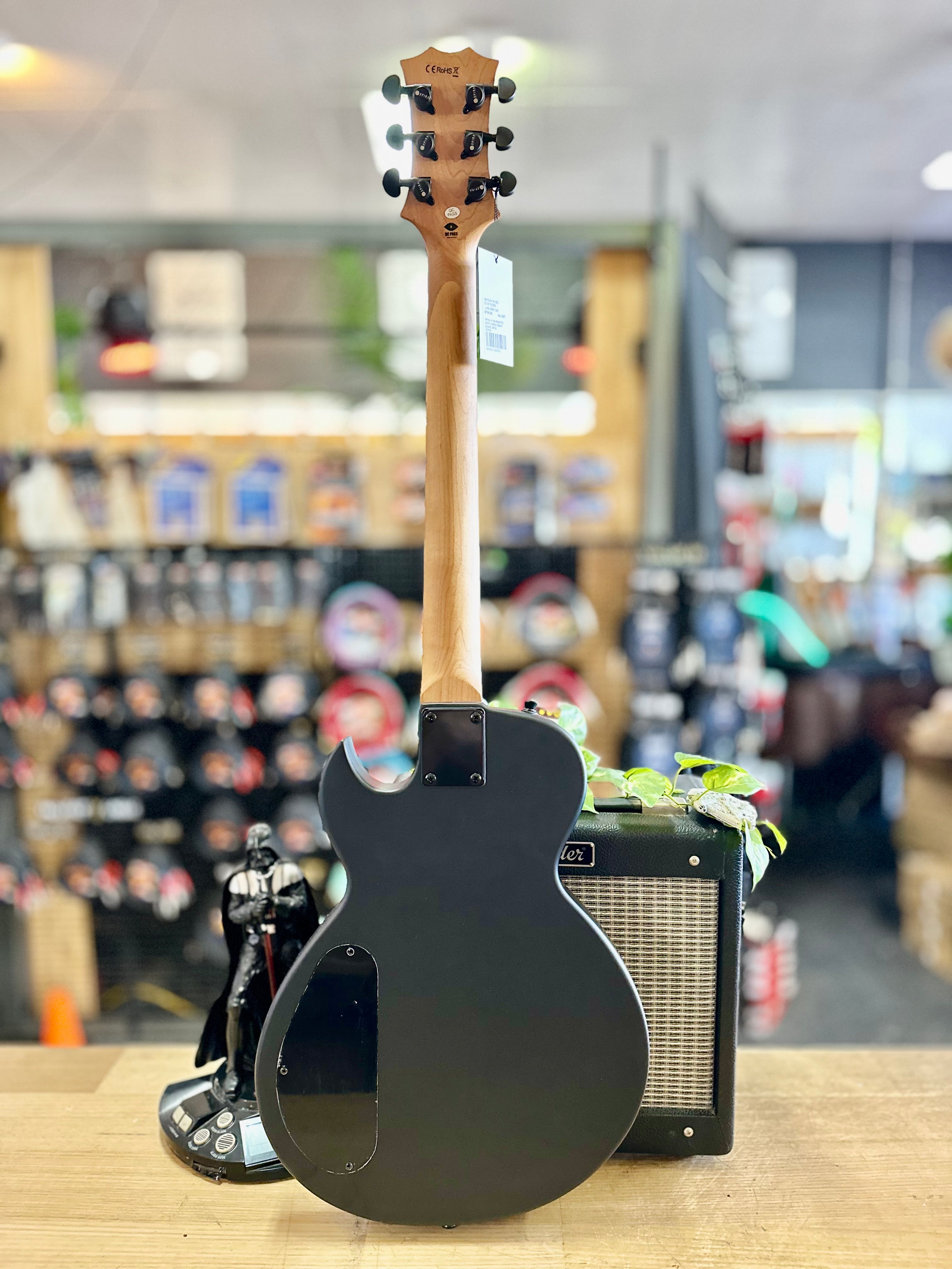 Spira Guitars | L-400 MBK | Satin Black Spira Guitars | L-400 MBK | Satin Black